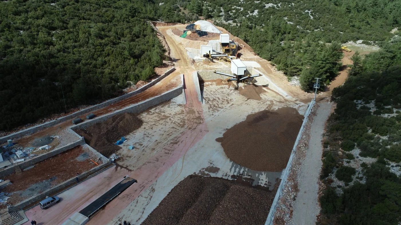 Impianto di lavorazione e stoccaggio della bauxite in Turchia